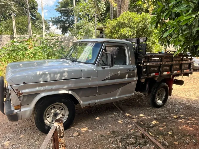 Ford F-1000 Super Diesel / Super Diesel Turbo 1987