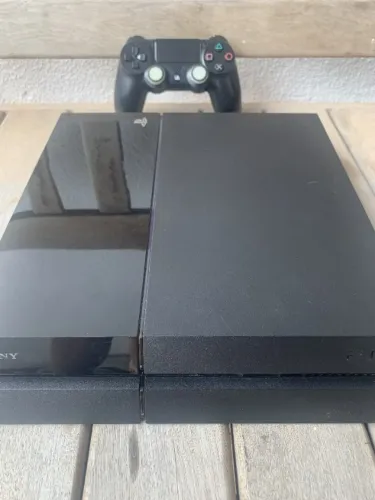 Playstation 4 FAT - 500 GB