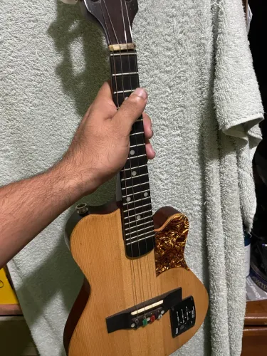 Cavaco luthier flat