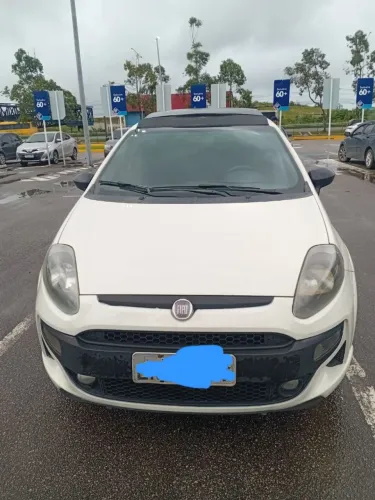 Fiat Punto Blackmotion 1.8 Flex 16V 5P. 2014