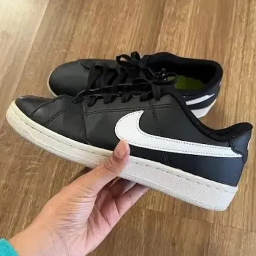 Tênis Nike Court Royale NN 2 (Tam: 43)