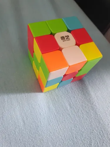 Cubo Mágico importado QiYi Cube