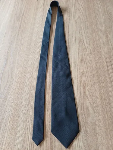 Gravata preta, Piene Lafitte