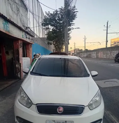 Fiat Grand Siena Attrac. 1.4 EVO F.flex 8V 2018