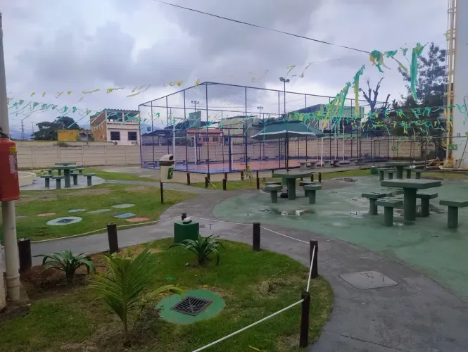 Rio do ouro 2 vazio !! com 2 quartos, vaga no parqueamento em pavuna- Rio de Janeiro - RJ