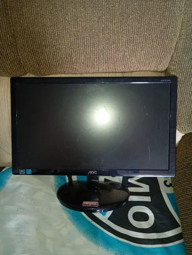 Monitor AOC 18.5 Pol