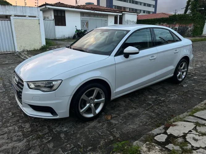 Audi A3 Sedan 1.4 TFSI Flex Tiptronic 4P 2016