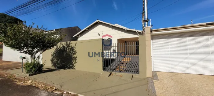 Casa 3 quartos sendo 1 suíte, para Locação Jardim Ouro Verde, Ourinhos