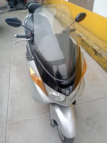 Suzuki Burgman 400 2006