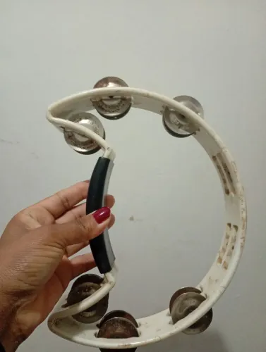 Pandeiro meia lua