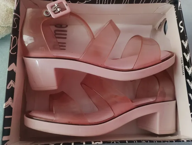 Sandália mini Melissa infantil