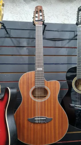 Violao Giannini eletroacústico flat cutaway nylon GNF-3