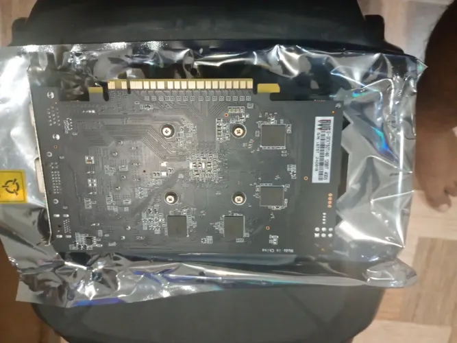 Placa Vídeo Gamer Nvidia Revenger Geforce Gtx 750ti Gddr5 4g.