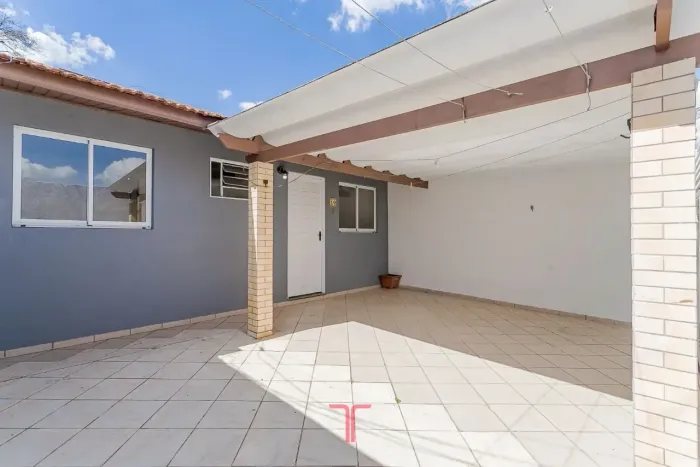 Casa para Locação 3 Quartos, 1 Vaga, 46.2M², Uberaba, Curitiba - PR