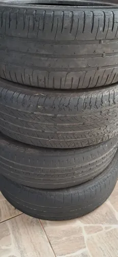 8 Pneus r16