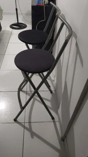 Banqueta alta acolchoada 