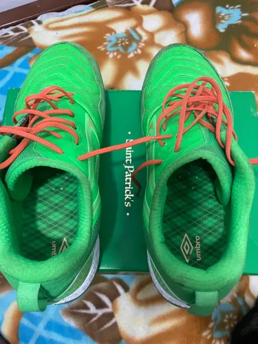 chuteira umbro saint patrick futsal