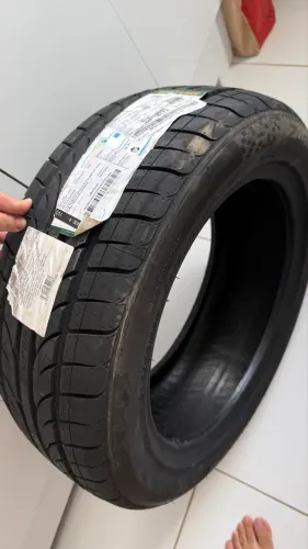 PNEU 215 55 17" NOVO!! ACEITAMOS CARTOES 