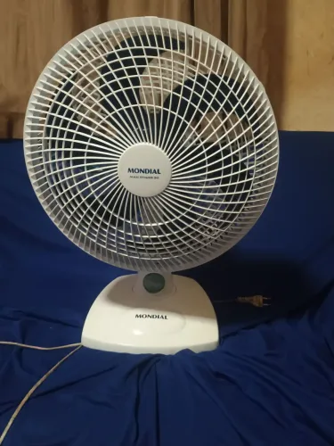 Ventilador Mondial de 30cm de 6 palhetas e 127V