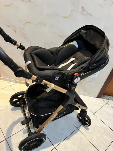 Carrinho de bebê Kansas Premium baby 3 em 1