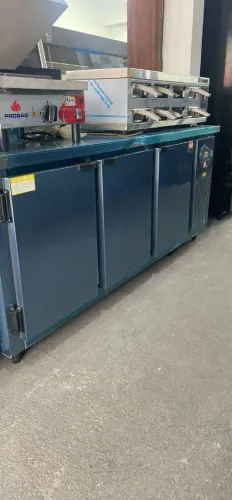 NZ. Balcão de serviço refrigerado inox 1,85m KOFISA
