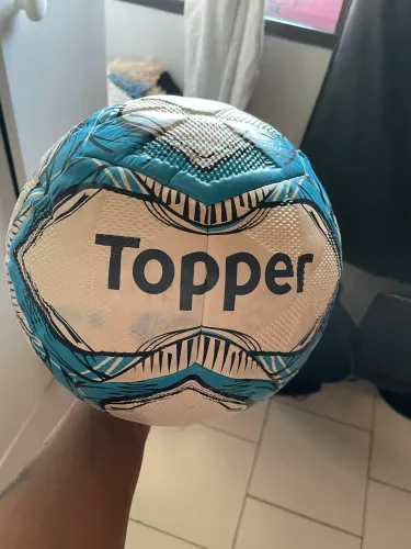 Bola topper