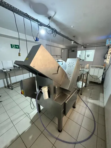 Fatiadora Industrial Incalfer Rodi 170 Inox