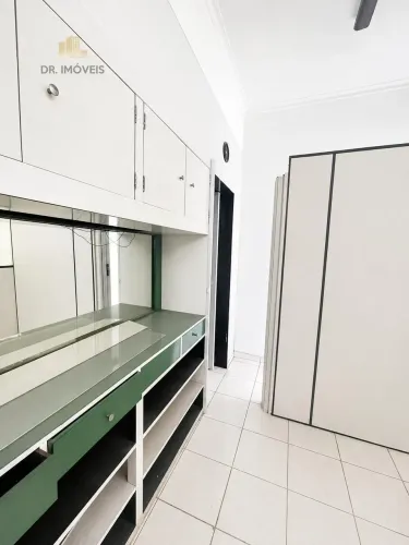 Sala à venda no Centro de Niterói, Ed. Guanabara - R$150 mil