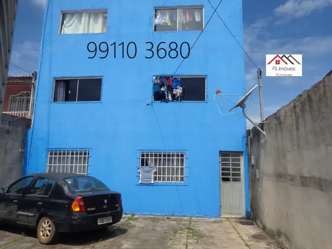 QR 514 Renda R$ 4.800, Ótimo Prédio com 6 Apartamentos com 2 e 1 Quartos Escriturado em Sa