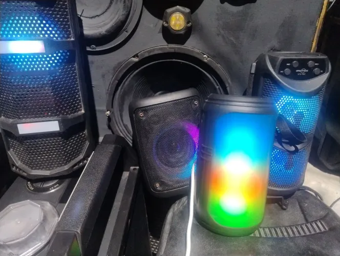 Caixinhas de som portátil
