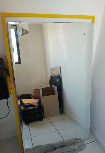 Espelho com moldura 1 20 x 0 70