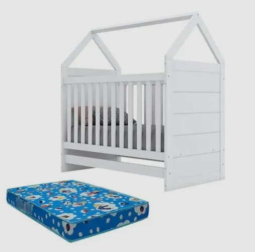 Berço cama montessoriana com o colchão