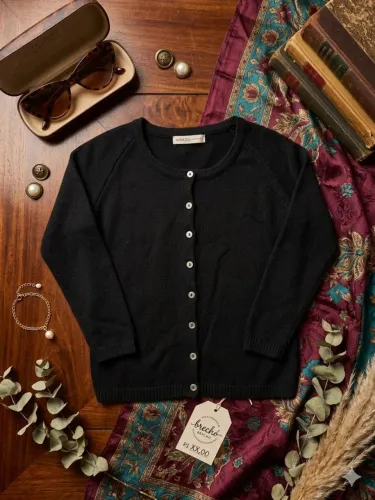 Cardigan infantil renner <br>Tamanho 8
