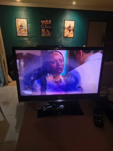 Tv monitor lg