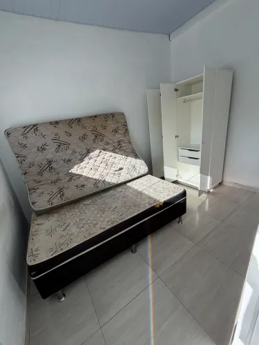 Aluguel de apartamento com 1 quarto