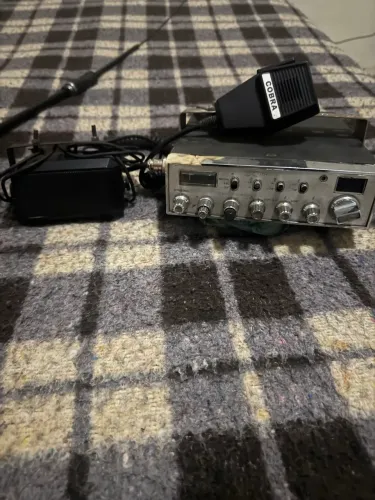 Rádio px cobra 148 butinado