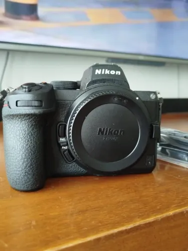 Camera Nikon Z5 (corpo)