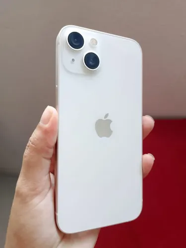 iPhone 13 256