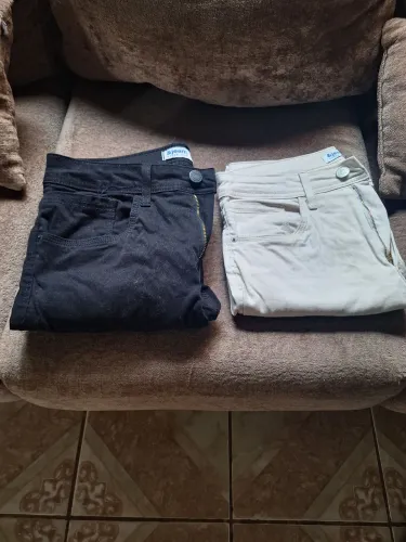 Calças jeans tamanho 42