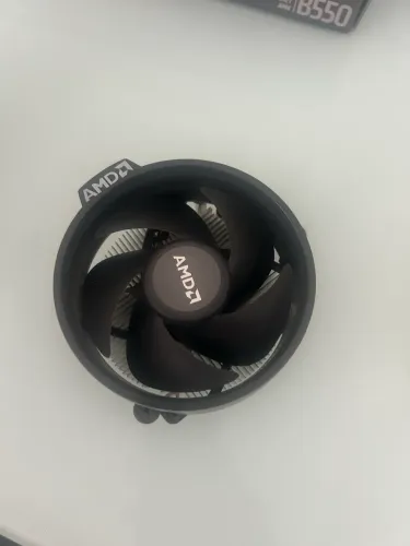 Cooler AMD