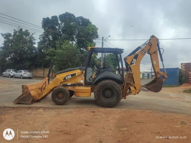 Retroescavadeira 416 E