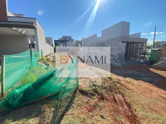 Maravilhoso Lote de 250m² totalmente plano no Condomínio Mosaico Essence