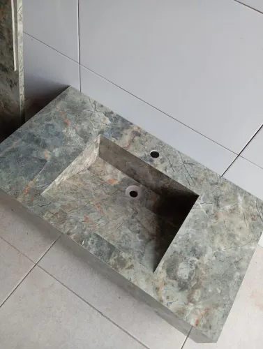 Bancada de porcelanato 