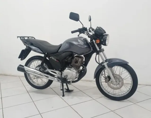 Cg 150 Fan EsdI! Ano 2012! Linda Moto! completa! Financiamos e Aceitamos trocas!