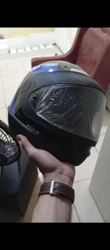 Capacete novo