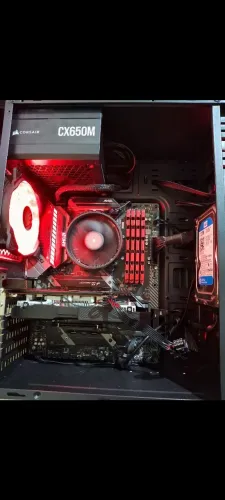 Ryzen 7 5700 32gb Rx6600M