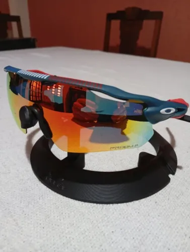 Oculos de Sol Oakley Radar EV Path Linha Premium Cinza e Vermelho