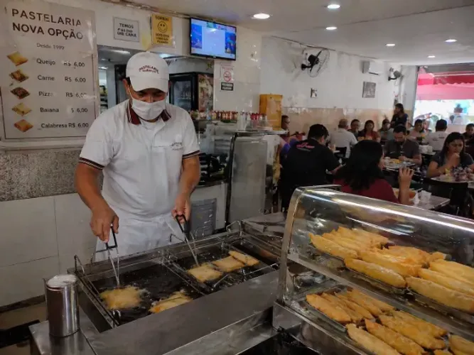 Pastelaria Mov R$100 Mil Santo Amaro