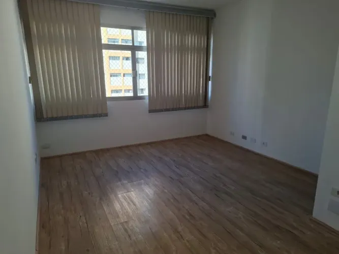 Apartamento para venda tem 90 metros quadrados com 3 quartos
