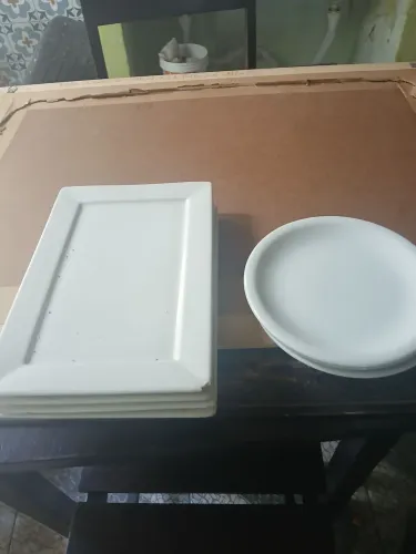 Travessas para sushi